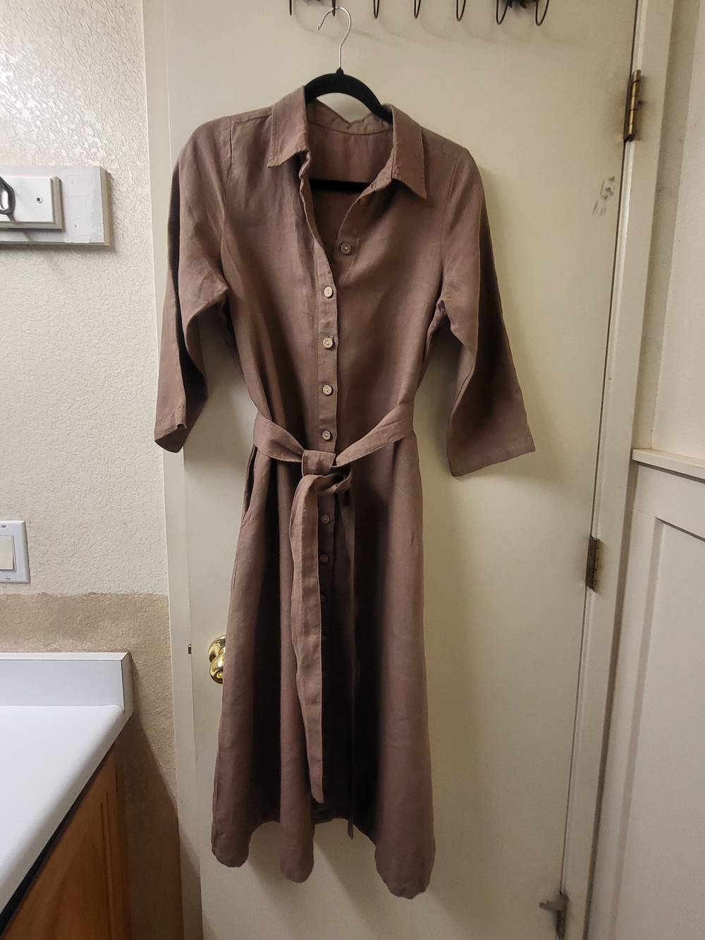 NWOT Linenia 100% European Linen Shirt Dress in Chocolate Brown, Size M